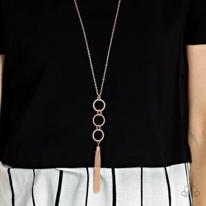 Paparazzi Diva in Diamonds Rose Gold